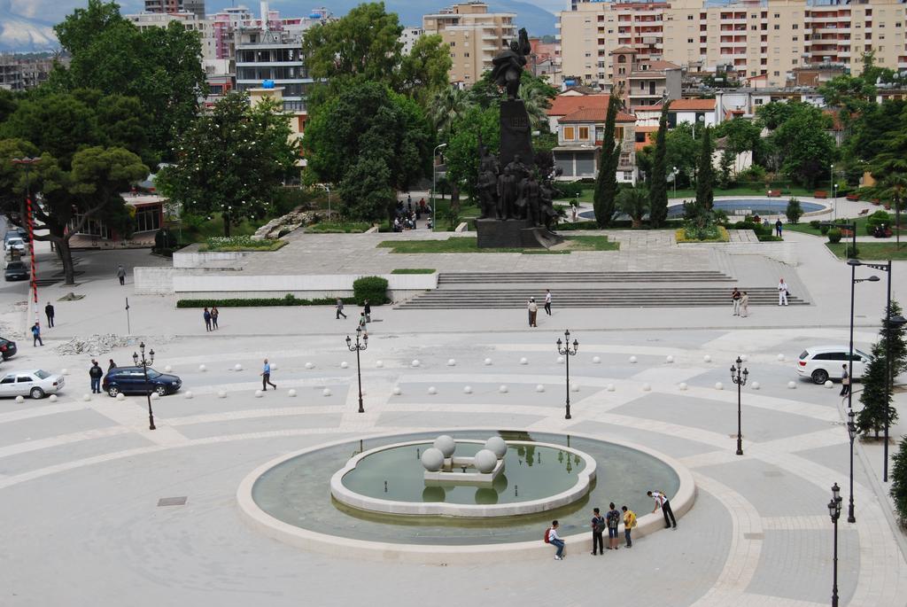 Hotel Vlora Exteriör bild